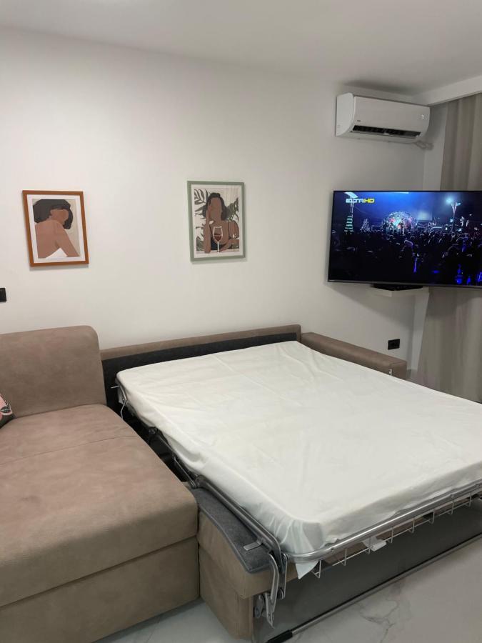Deluxe Pool Apartment 4 Петровац Экстерьер фото