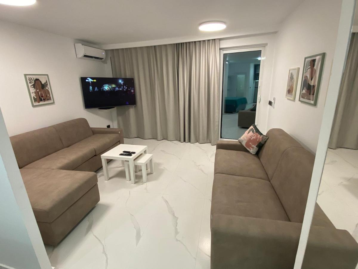 Deluxe Pool Apartment 4 Петровац Экстерьер фото